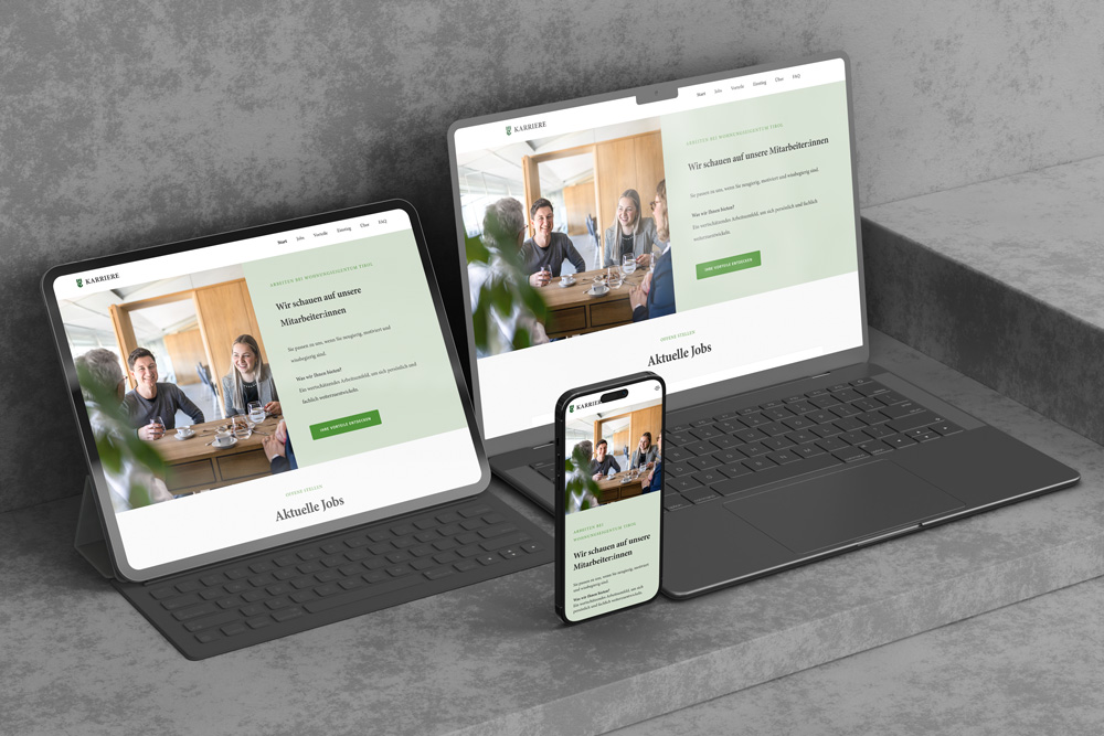 Gestalten Sie Ihre Website so, dass sie von jedem Endgerät aus - Tablet, Handy, Laptop - übersichtlich und gut zu bedienen ist. Das nennt sich Responsive Design.